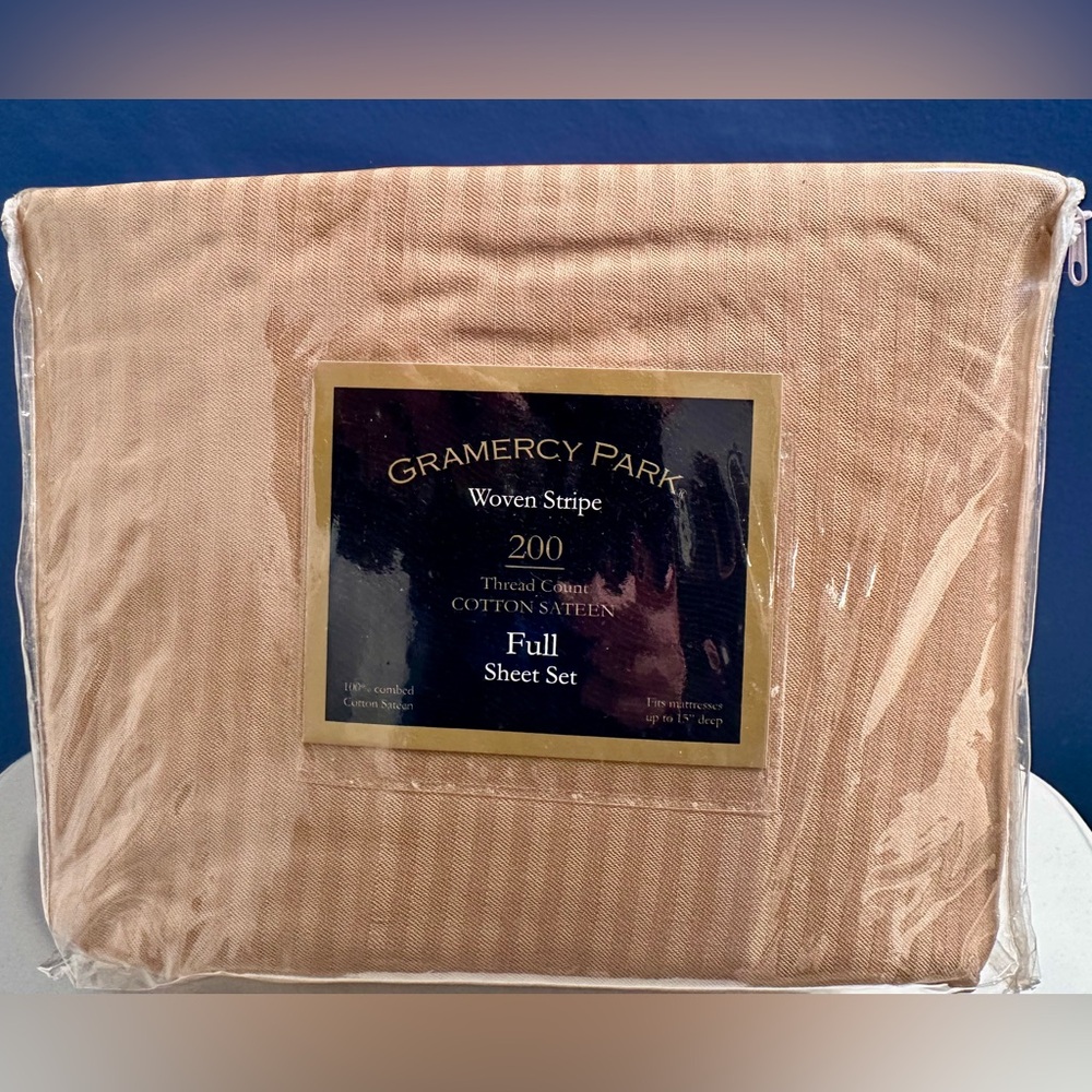 Gramercy Park Woven Stripe 200 Thread Count Full Sheet Set.  "NWT”